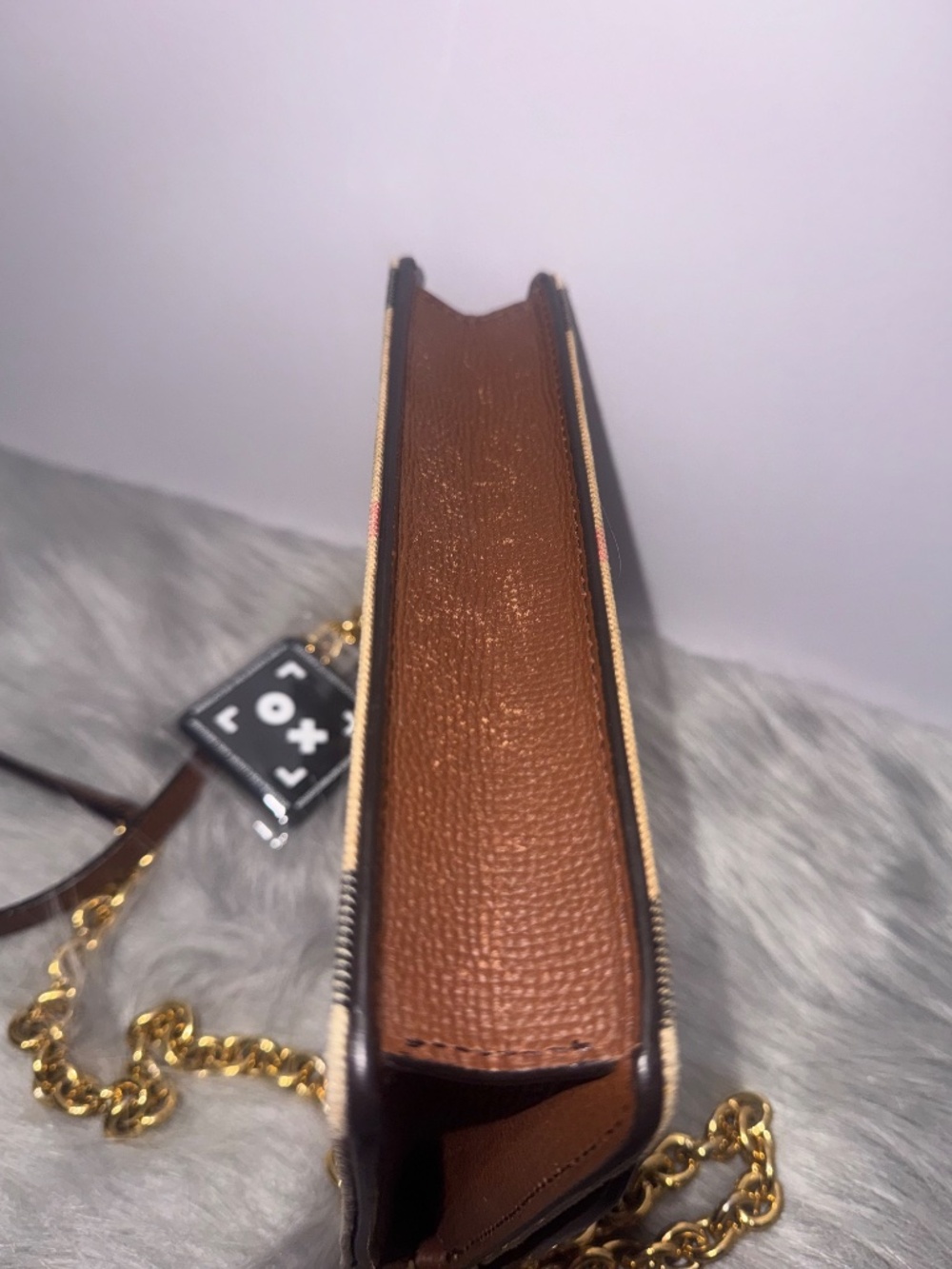 Burberry Hampshire Wallet on Chain w/COA - Picture 11 of 13